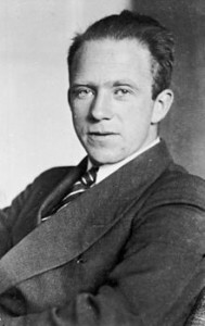 220px-Bundesarchiv_Bild183-R57262,_Werner_Heisenberg
